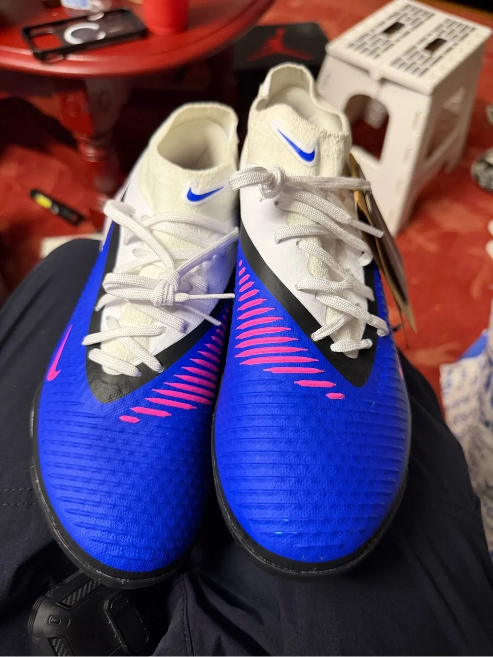 Nike low cut